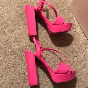 Aldo hot pink pumps